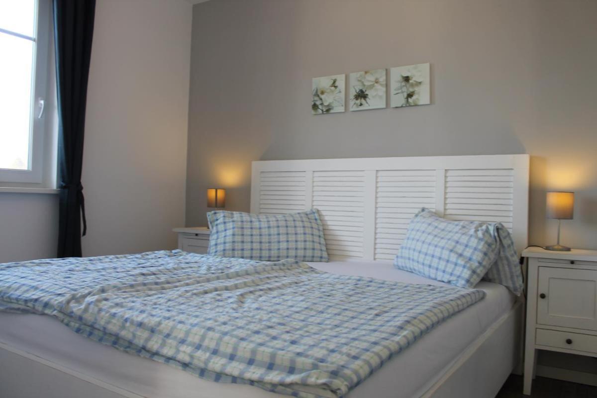 Ferienwohnung Blue In ボルン エクステリア 写真