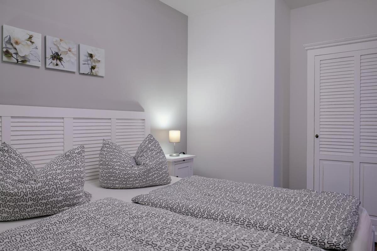 Ferienwohnung Blue In ボルン エクステリア 写真